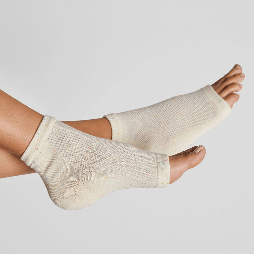 Moisturizing Heel Socks - Glam Gurls