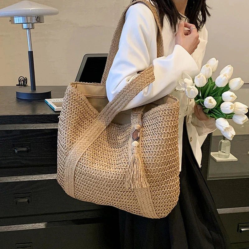 Straw Weave Tote Bag for Women Beach Handbag Bohemian Shoulder Bag with Tassel Pendant - Glam Gurls