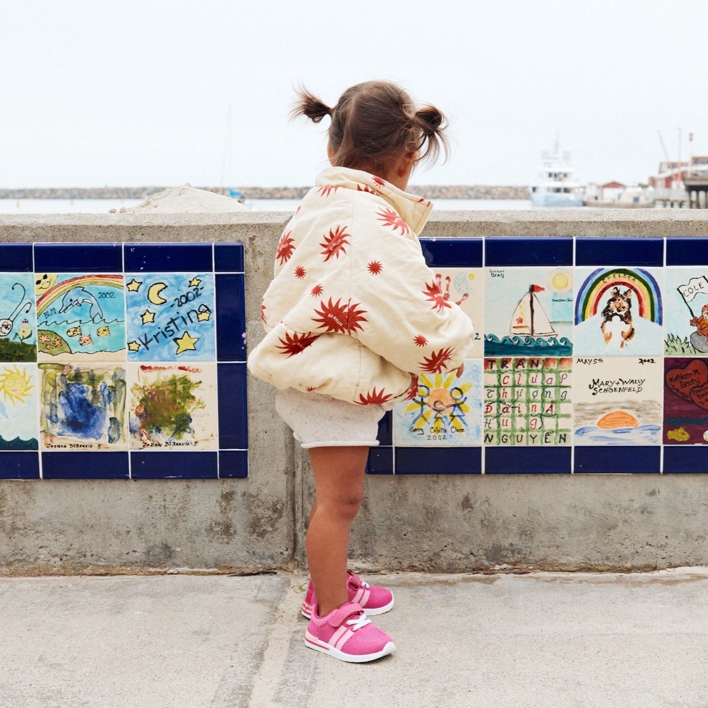 Wynn Girls Hook & Loop Sneaker - Glam Gurls