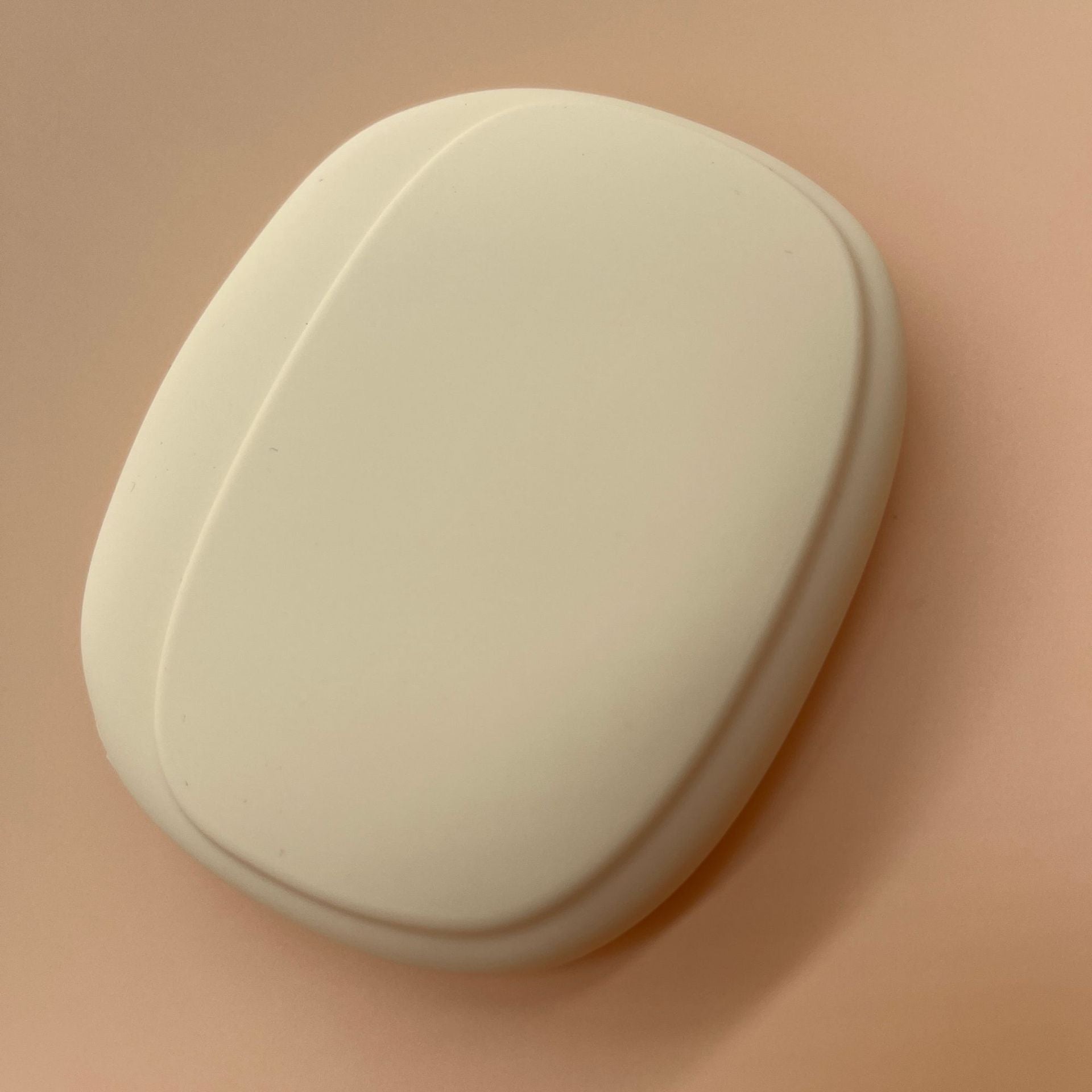 Silicone earphone cable bag Data cable storage case Silicone storage bag Silicone earphone bag - Glam Gurls