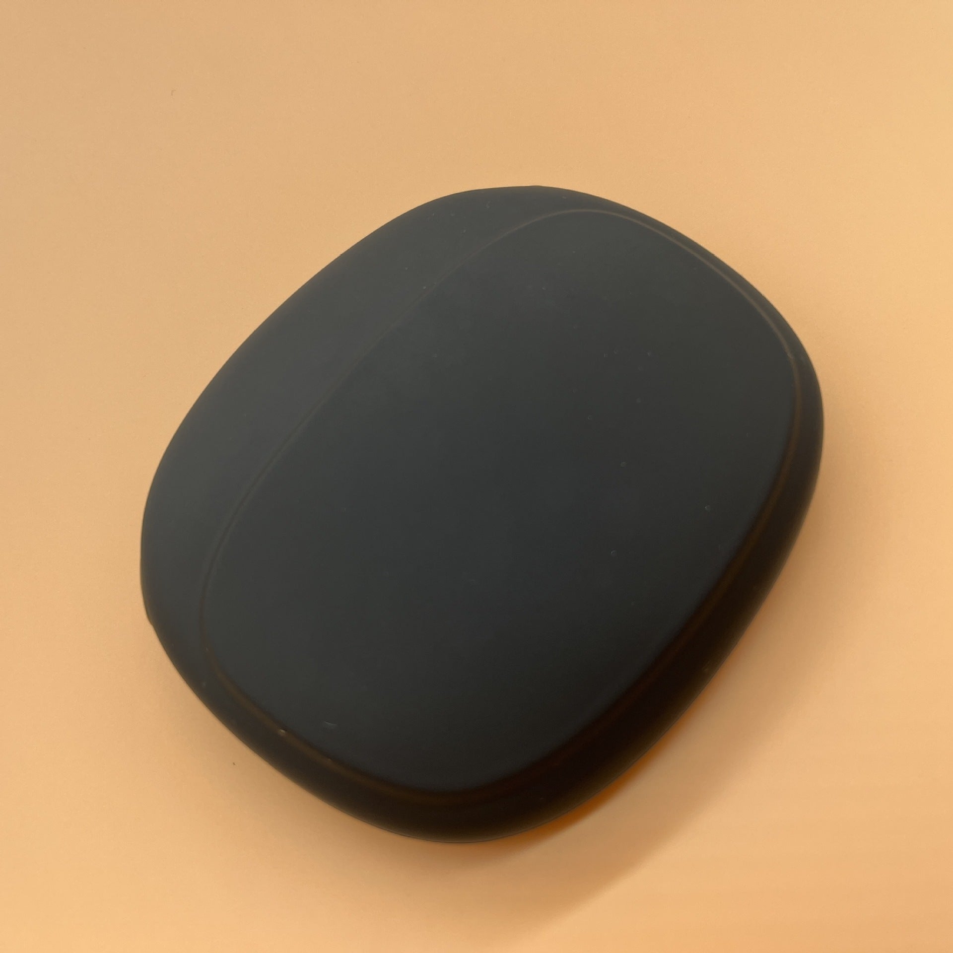 Silicone earphone cable bag Data cable storage case Silicone storage bag Silicone earphone bag - Glam Gurls