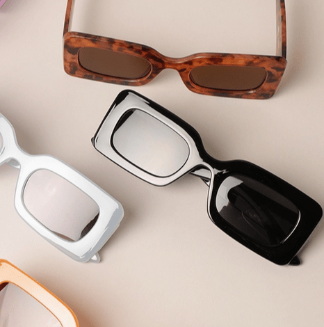 Women's Bold Rectangular Shape Sunglasses - Glam Gurls